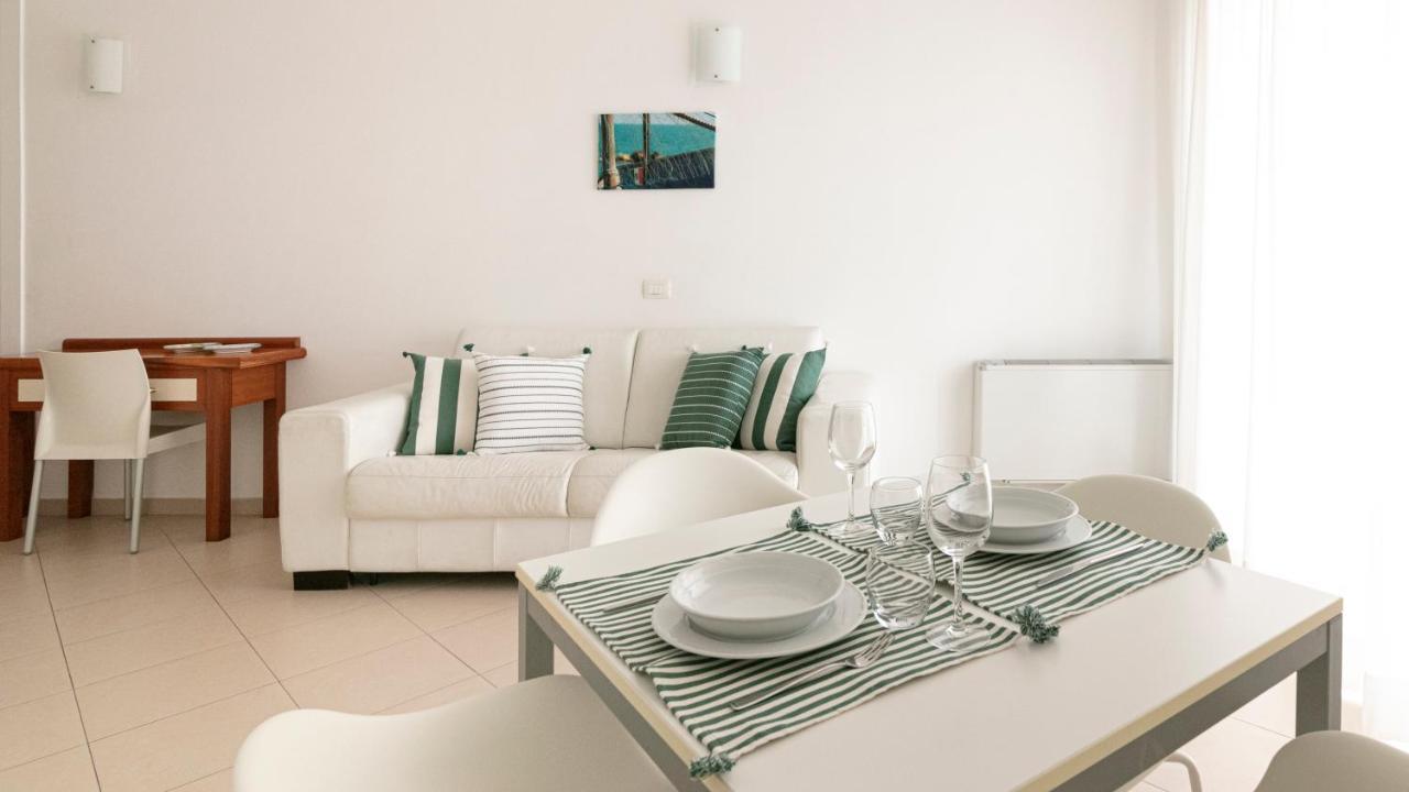 דירות ואסטו Residenza Excelsior מראה חיצוני תמונה