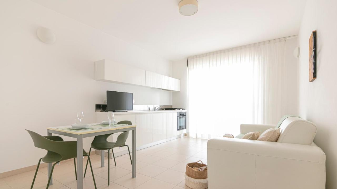 דירות ואסטו Residenza Excelsior מראה חיצוני תמונה