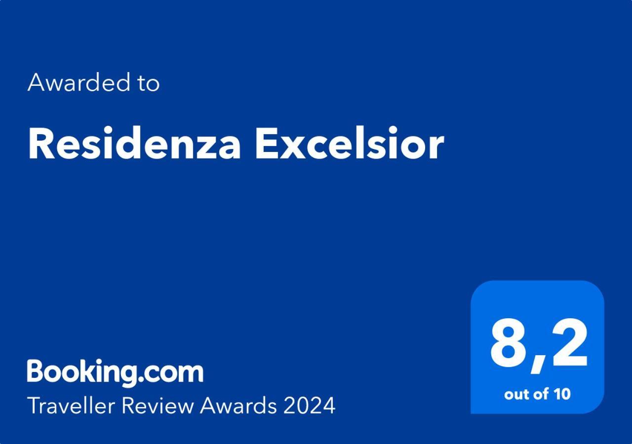 דירות ואסטו Residenza Excelsior מראה חיצוני תמונה